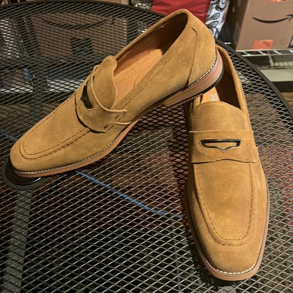 Stacy Adams Suede Loafers - Picture 2 of 5